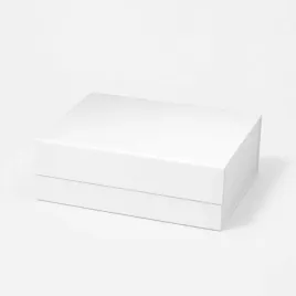 pudelko-magnetyczne-medium-biale-28x21x95-cm-opakowanie-na-prezent