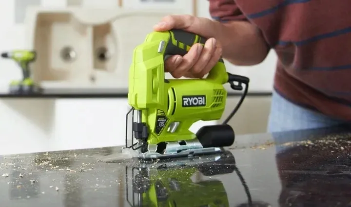 ryobi-wyrzynarka-500w-rjs720g-marka-ryobi