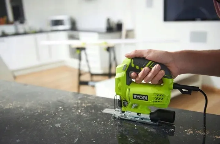 ryobi-wyrzynarka-500w-rjs720g-glebokosc-ciecia-w-aluminium-8-mm