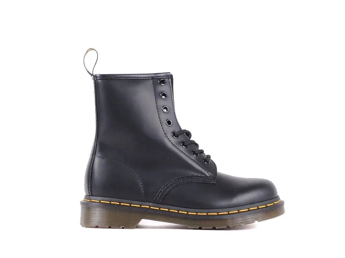 dr-martens-black-smooth-11822006-38