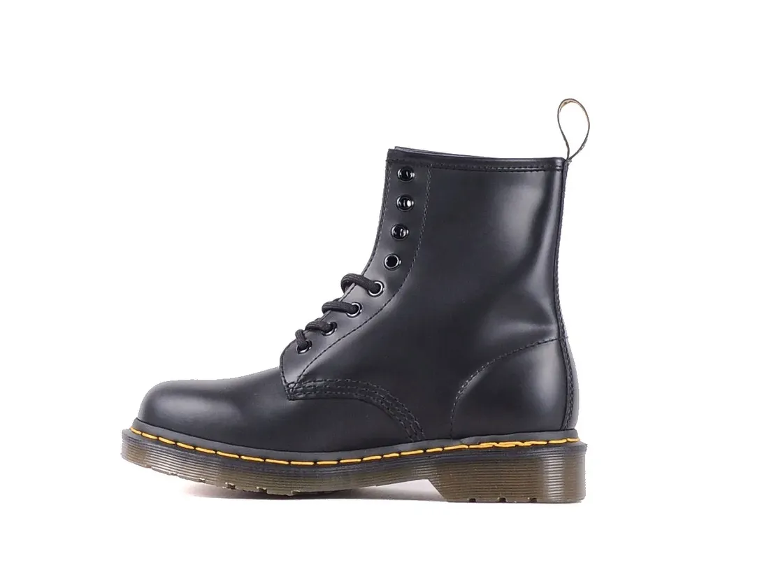 dr-martens-black-smooth-11822006-38