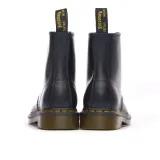 dr-martens-black-smooth-11822006-38-wzor-dominujacy-bez-wzoru