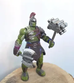 figurka-hulk-ragnarok-figurka-avengers-20-cm-detaliczna-figurka-kolekcjoner
