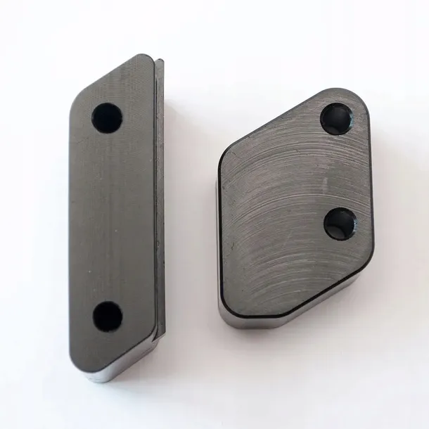 accel-wklad-prowadnicy-lancucha-waga-z-opakowaniem-750-kg