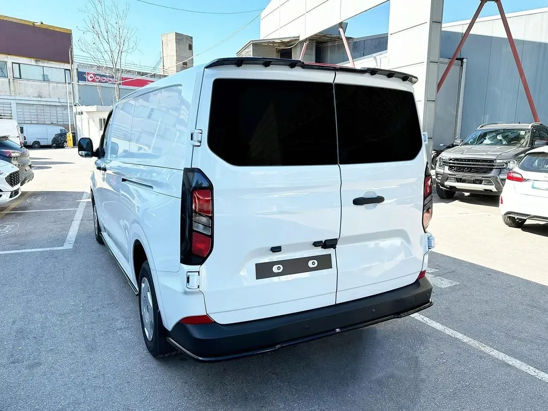 spojler-dachowy-do-ford-transit-custom-ii-2023-
