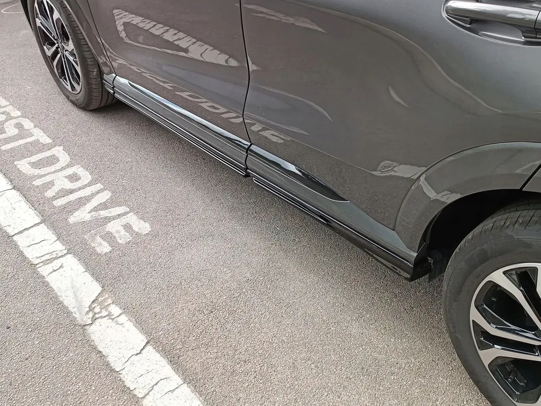 dokladki-progow-do-ford-puma-ii-2020-