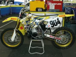 blackbird-komplet-naklejek-oklein-suzuki-rm-125-250-01-24-replica-team