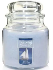 yankee-candle-small-jar-life-s-a-breeze-104g