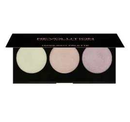 makeup-revolution-paleta-3-rozswietlaczy-15g
