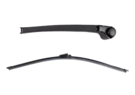 vw-touran-i-03-10-ramie-i-pioro-wycieraczki-tyl