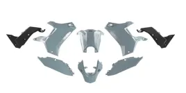 racetech-rtech-2023-12-komplet-plastikow-bez-przedniego-blotnika-t7-rev