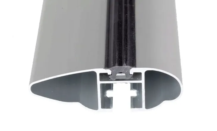 bagaznik-dachowy-audi-e-tron-sportback-2020-model-amos7808