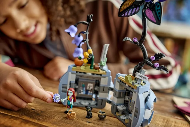 lego-disney-doniczka-sally