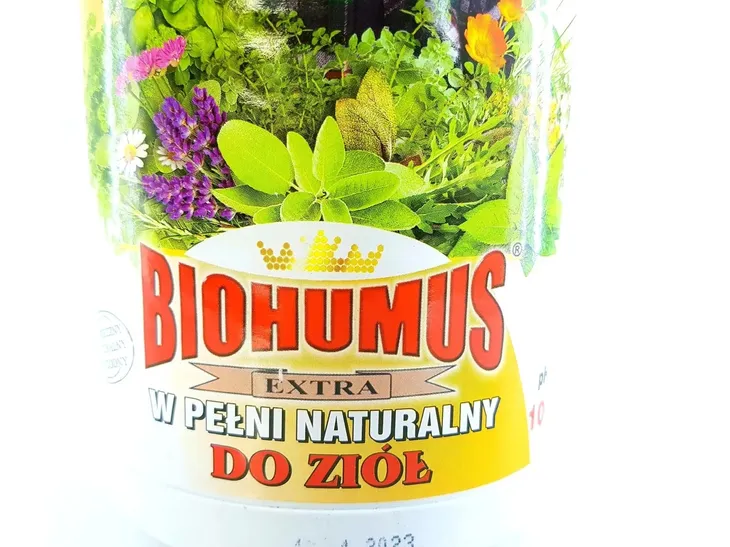 biohumus-extra-ziola-1l-oryginalny-waga-1-kg