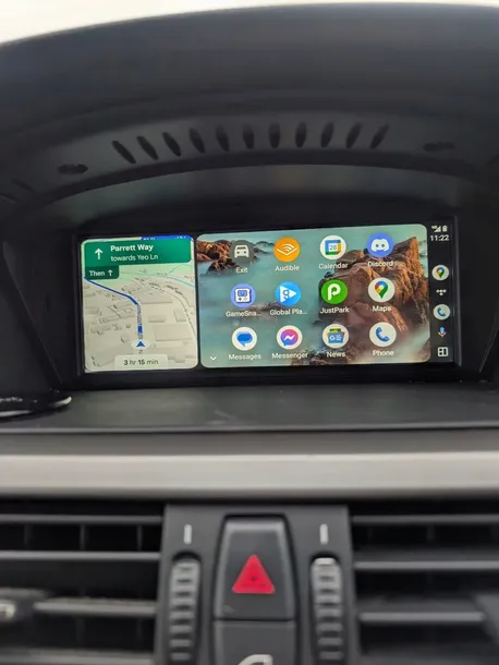 radio-nawigacja-monitor-linux-bmw-er3-e90-e91-e92-ccc-carplay-android-auto-rodzaje-odtwarzanych-nosnikow-karta-microsd-usb