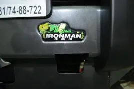 logo-or-tloczona-plakietka-or-znaczek-ironman-4x4-na-zderzak-i-in-produkty