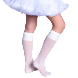 komunijne-podkolanowki-biale-dziewczece-eleganckie-na-zakonczenie-roku