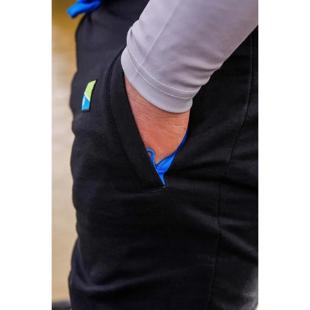 spodenki-preston-pro-joggers-shorts-medium-stan-nowy