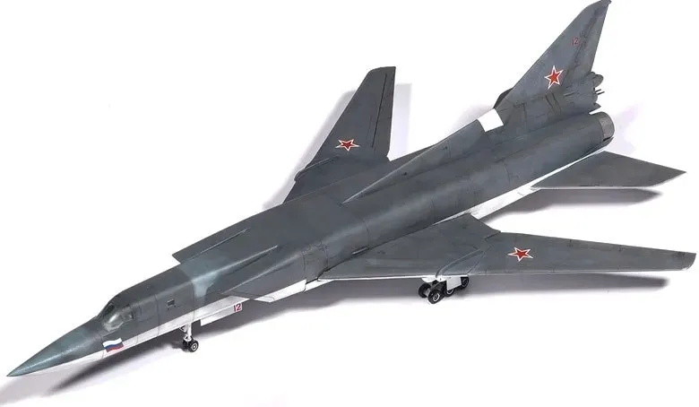 academy-12636-tu-22m3-backfire-c-1-144-marka-academy