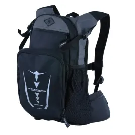 plecak-rowerowy-turystyczny-z-miejscem-na-kask-pilke-19l-produkt-polski