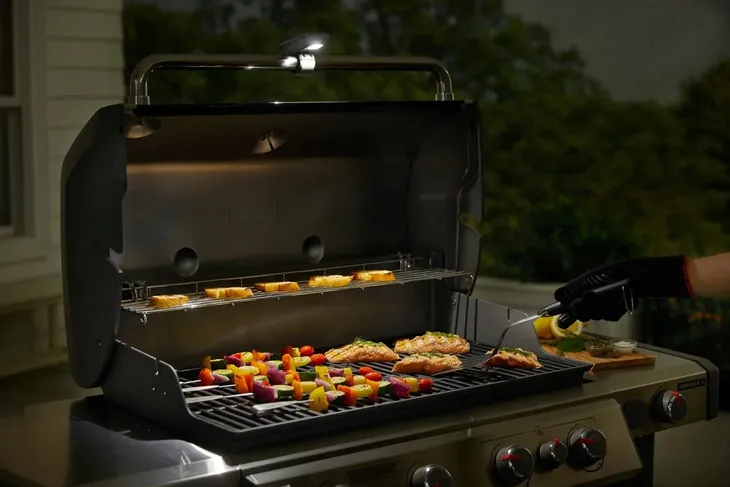 lampka-led-grill-n-go-do-grilli-weber-stan-nowy-stan-opakowania-oryginalne