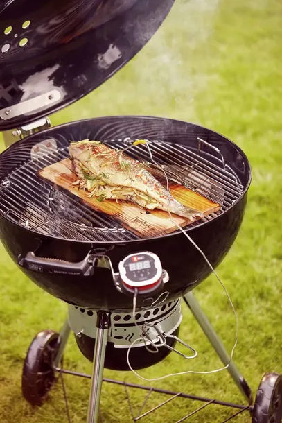 grill-weglowy-weber-master-touch-premium-e-5770-57-cm-waga-22-kg