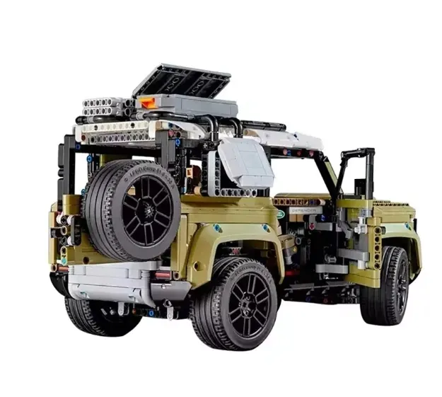 lego-technic-42110-land-rover-defender