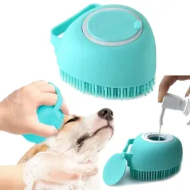 silikonowa-szczotka-trojkatna-do-kapania-psa-z-pojemnikiem-na-szampon