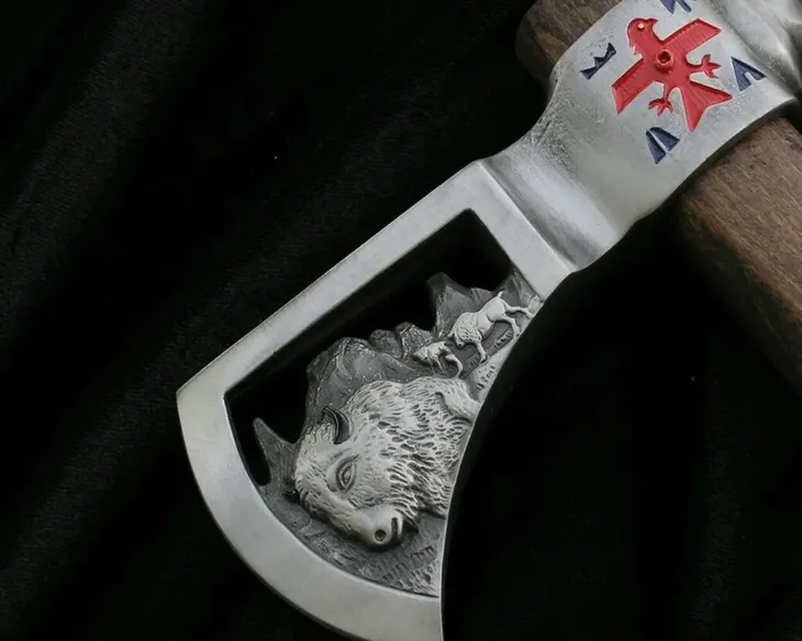 indianski-tomahawk-z-bizonem-602-stan-nowy