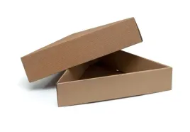 pudelko-karbowane-wieczkowe-trojkatne-410x90mm