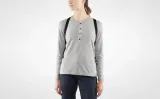 plecak-fjallraven-kanken-graphite-wzor-dominujacy-logo