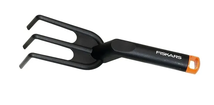 kultywator-ogrodowy-solid-fiskars-stan-nowy-material-glowicy-tworzywo-sztuczne