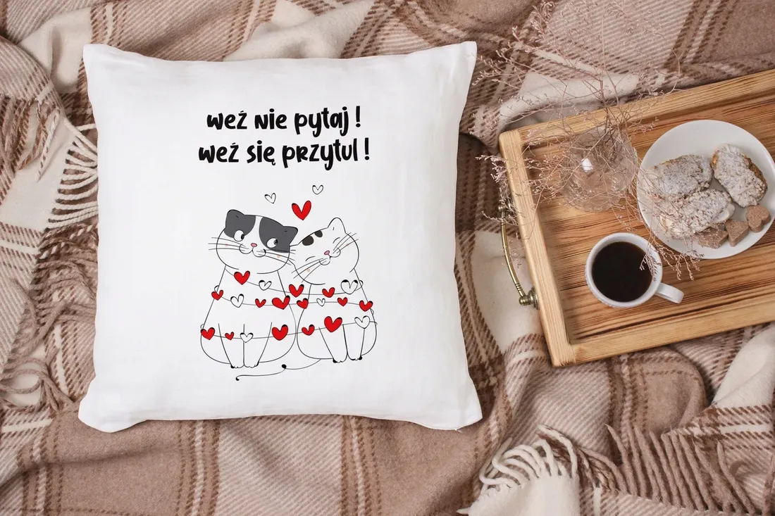 poduszka-na-walentynki-prezent-stan-nowy