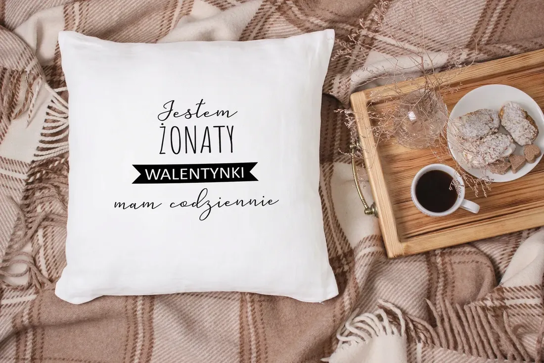 poduszka-na-walentynki-prezent-stan-nowy