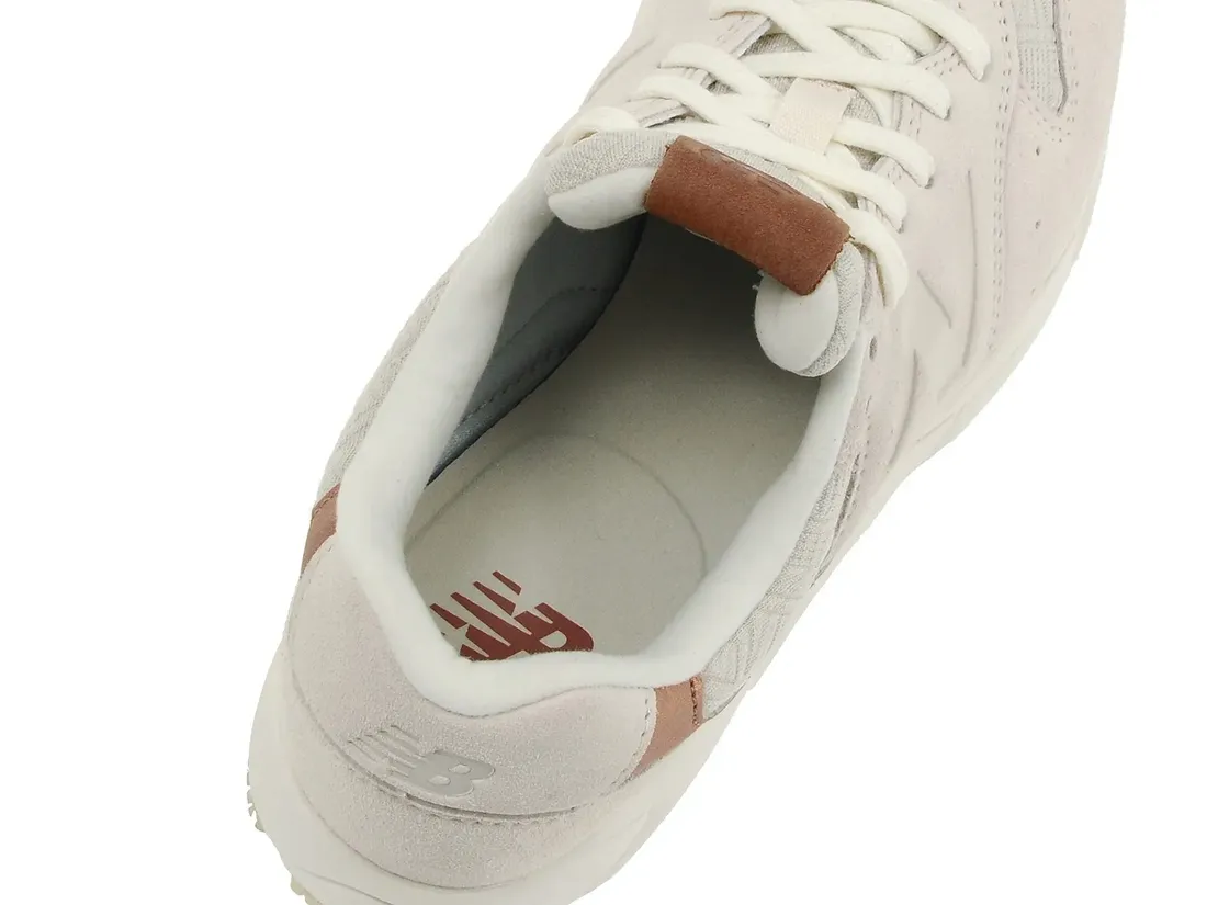 new-balance-wrt96eaa-36