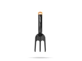 kultywator-ogrodowy-solid-fiskars