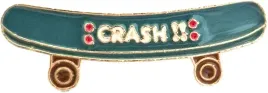 pin-przypinka-metalowa-zlota-deskorolka-skate-crash