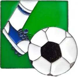 pin-przypinka-metalowa-emalia-pilka-nozna-pilkarz