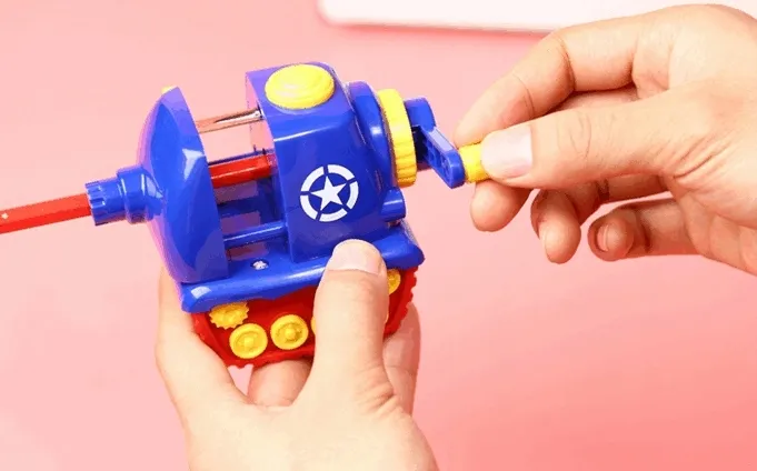 temperowka-na-korbke-czolg-marka-bez-marki