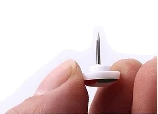 16-flag-pinezki-do-tablic