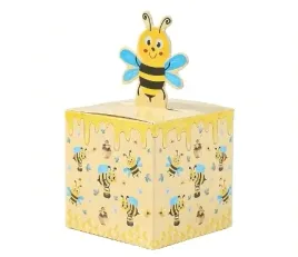 slodkie-pudelko-prezentowe-z-pszczolkami-55-x-55-x-55cm