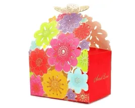 male-pudelko-prezentowe-azurowe-kwiaty-z-motylem