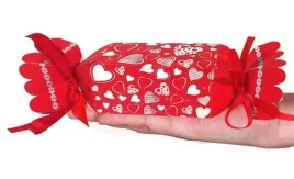 pudelko-maly-cukierek-do-drobnych-przedmiotow-czerwone-w-biale-serca