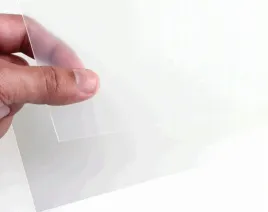 bezbarwne-matowe-plastikowe-arkusze-o-walorach-papieru-wielkosc-100-x-70-cm