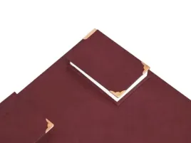 podklad-na-biurko-z-okuciami-kolor-bordowy