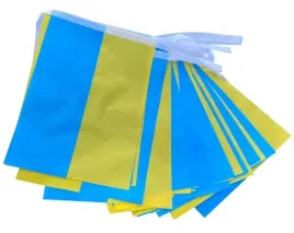 ukraina-girlanda-z-flagami-ukrainy