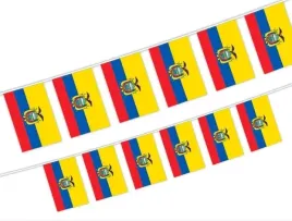ekwador-girlanda-z-flagami-ekwadoru