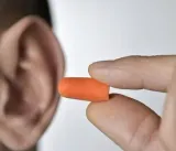 stopery-do-uszu-stan-nowy