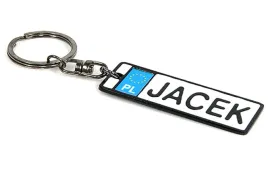 brelok-tablica-rejestracyjna-z-imionami-i-zwrotami