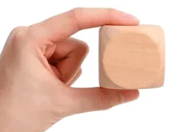 duza-kostka-do-gry-drewniana-3-cm